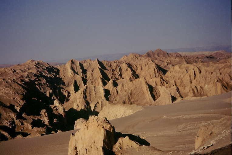 0126KM 44455 07FEB03 Chile Valle de la Luna.jpg